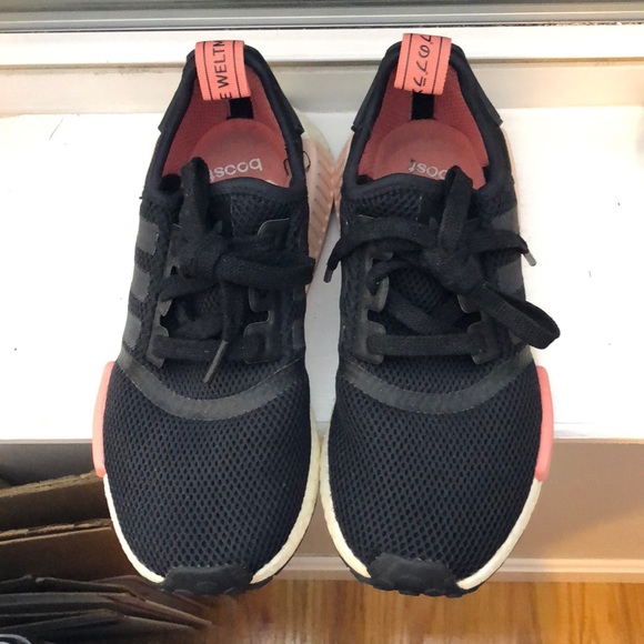 Peach Pink NMD R1 (size 6.5) - Picture 3 of 8